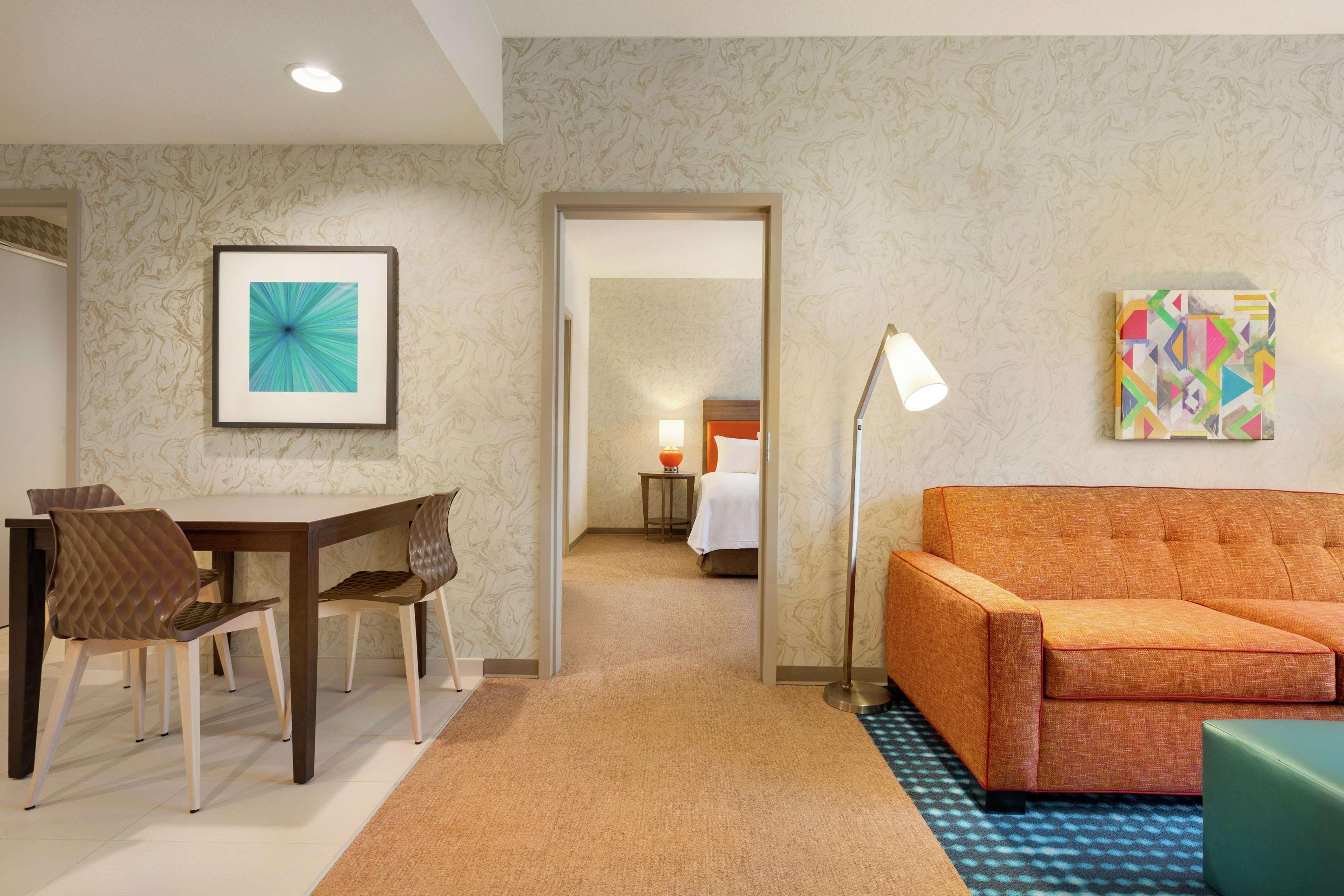 Home2 Suites By Hilton Frederick Exterior foto